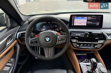 Седан BMW M5 2020 в  фото 59 Седан BMW M5 2020 в