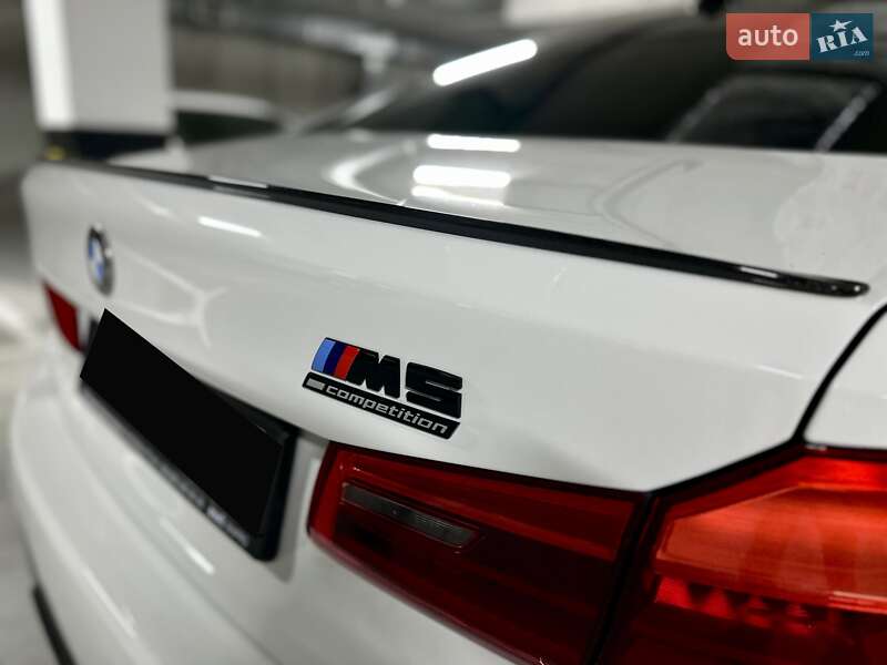 Седан BMW M5 2019 в Днепре