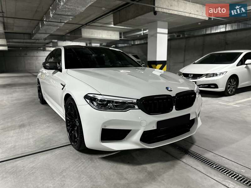 Седан BMW M5 2019 в Днепре