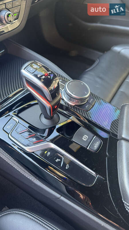 Седан BMW M5 2018 в Одессе