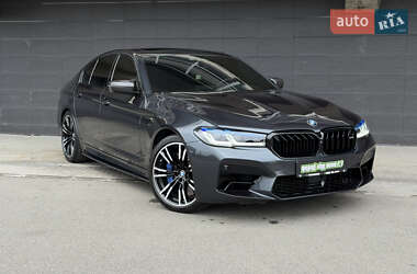 Седан BMW M5 2019 в Киеве
