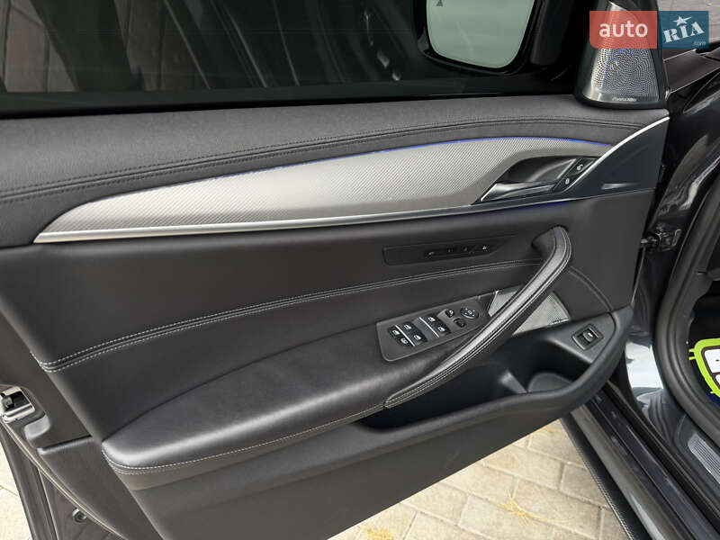 Седан BMW M5 2019 в Киеве фото 43 Седан BMW M5 2019 в Киеве
