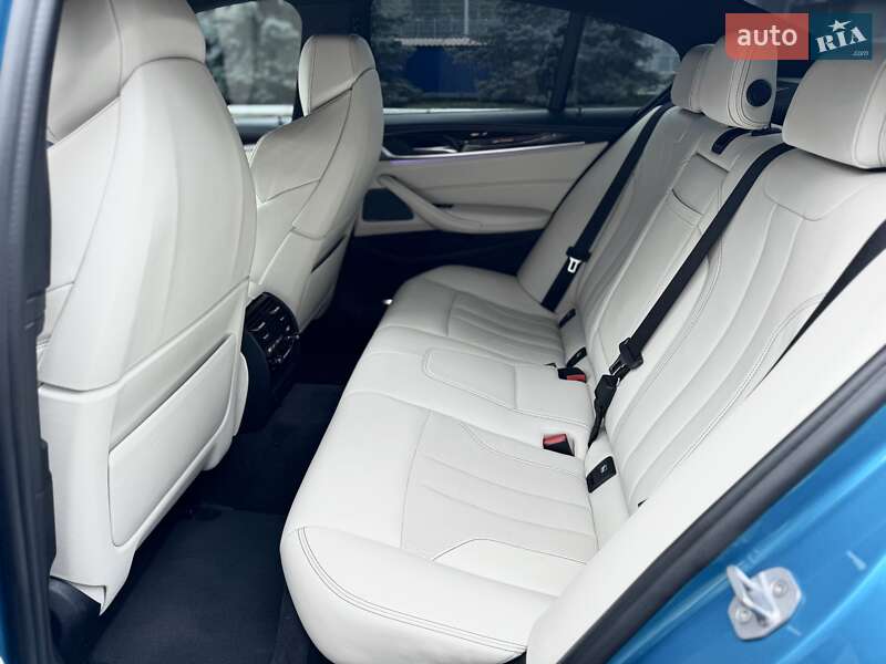 Седан BMW M5 2018 в Киеве фото 39 Седан BMW M5 2018 в Киеве