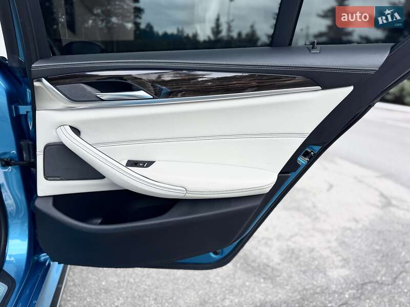 Седан BMW M5 2018 в Киеве фото 41 Седан BMW M5 2018 в Киеве