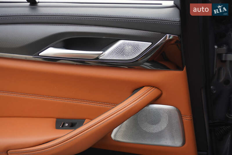 Седан BMW M5 2022 в Виннице фото 48 Седан BMW M5 2022 в Виннице
