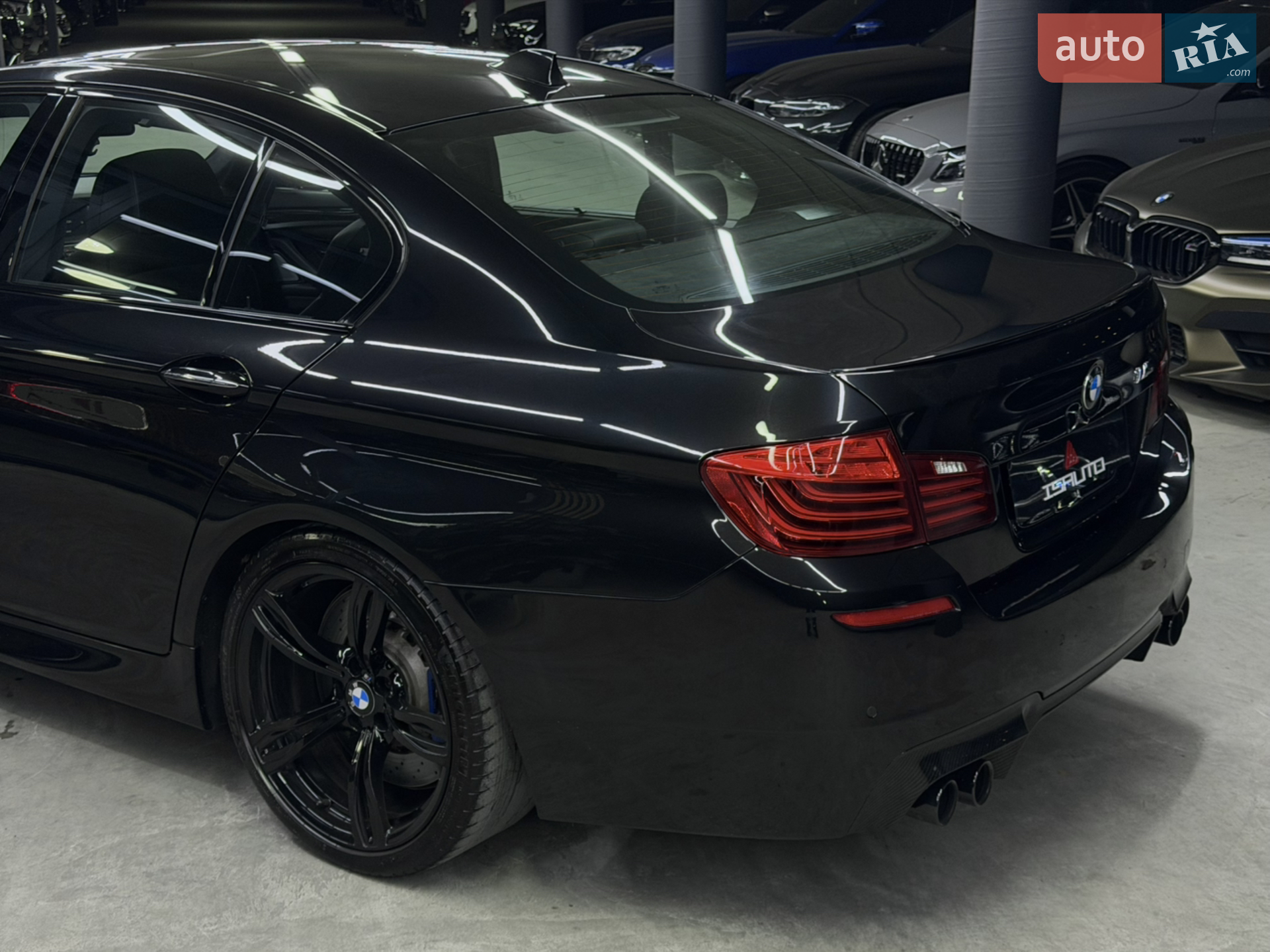 2015 BMW M5 - мініатюра 11