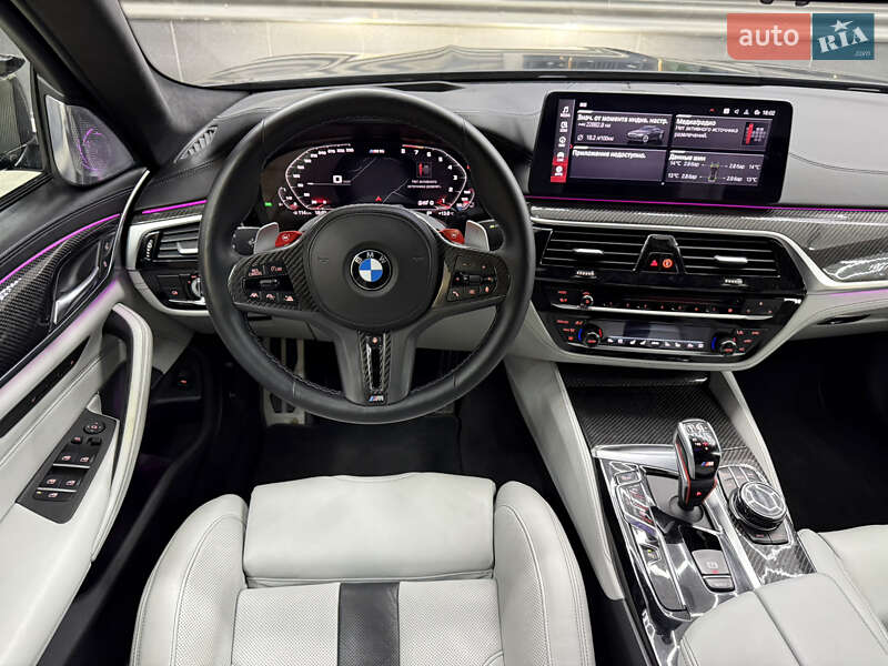 Седан BMW M5 2019 в Киеве