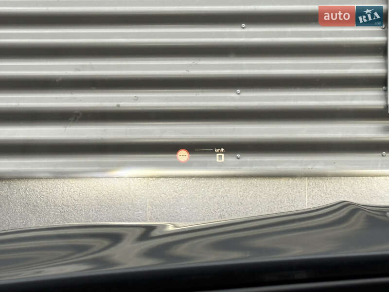 Седан BMW M5 2019 в Киеве