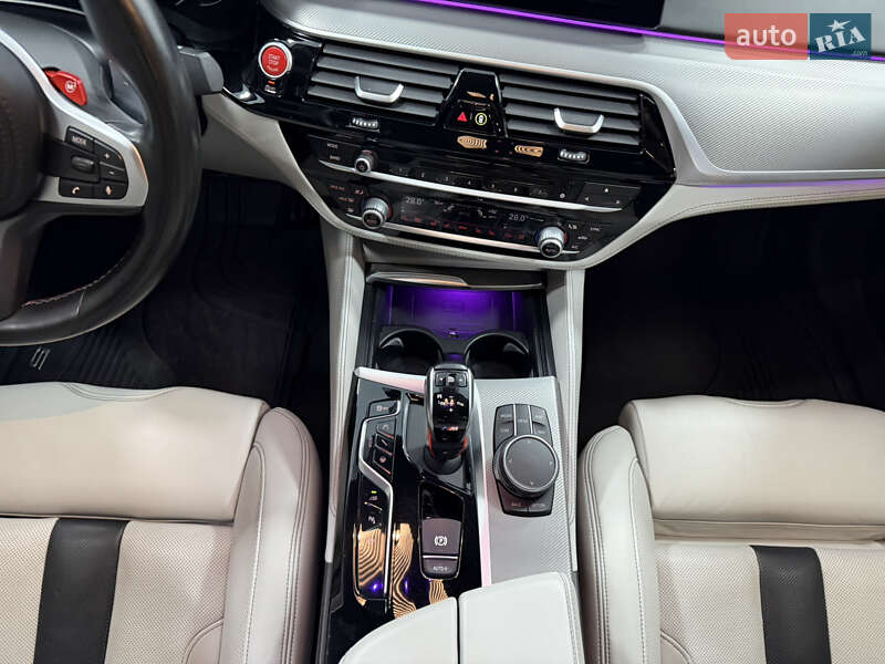 Седан BMW M5 2018 в Одессе