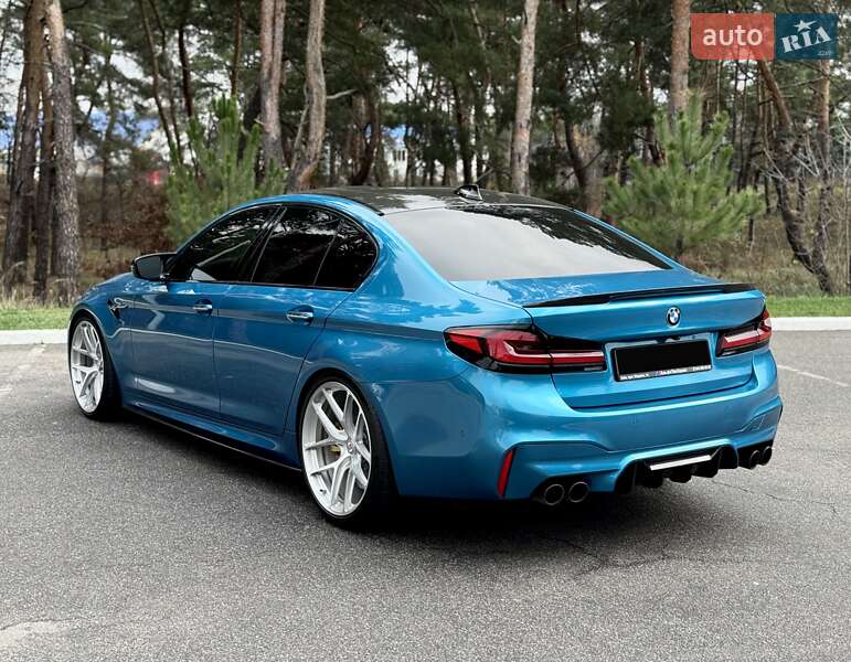 Седан BMW M5 2018 в Києві