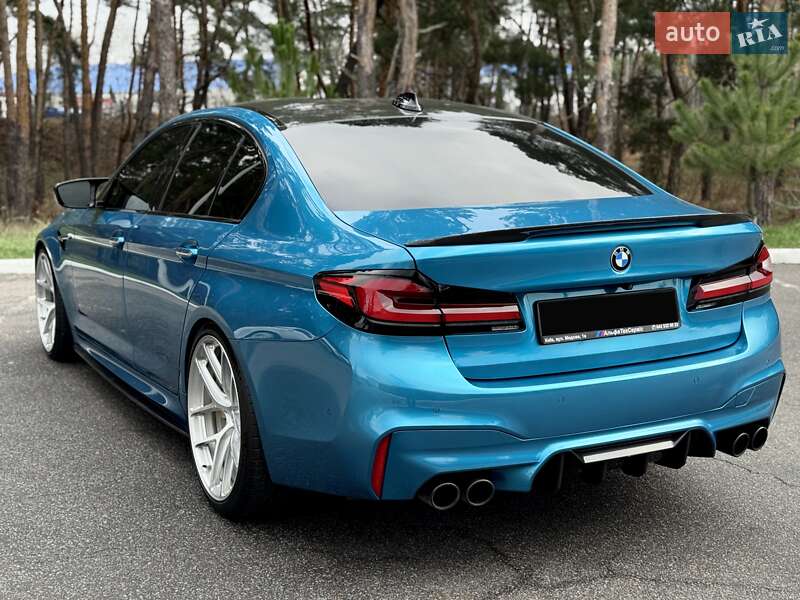 Седан BMW M5 2018 в Києві