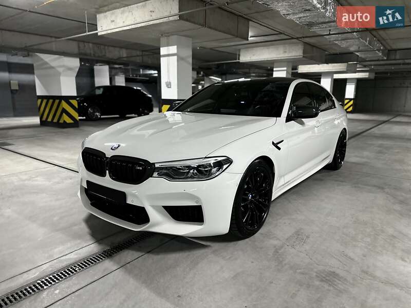 Седан BMW M5 2019 в Днепре