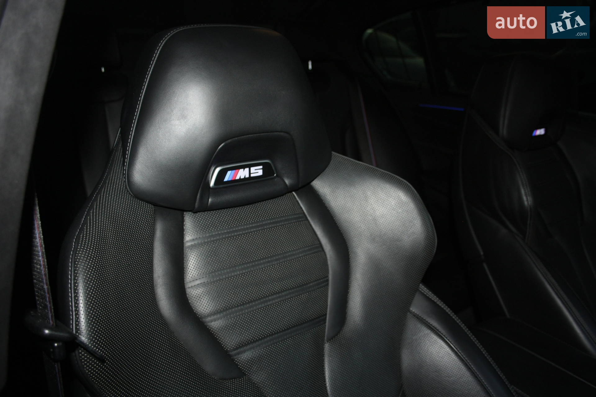 2020 BMW M5 - мініатюра 16