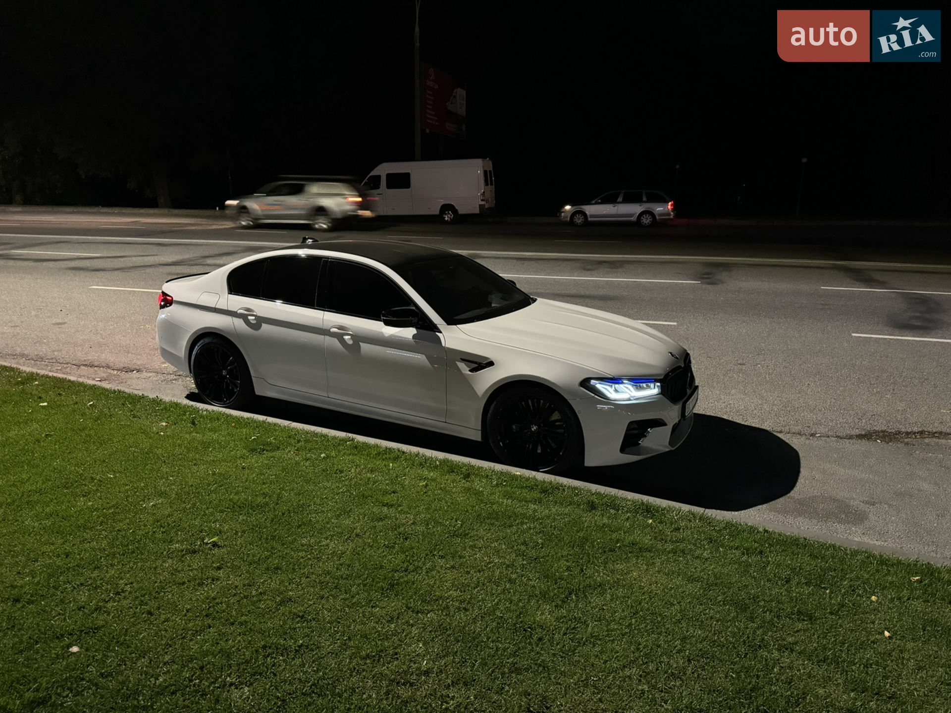 2020 BMW M5 - мініатюра 2