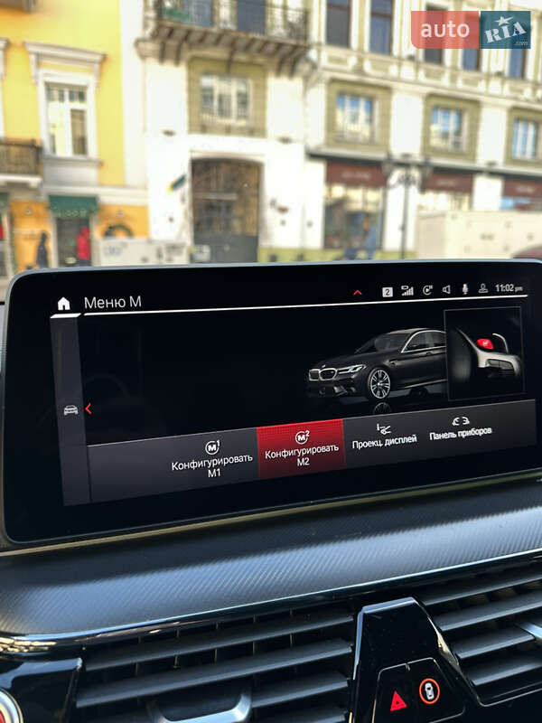 Седан BMW M5 2021 в Одесі