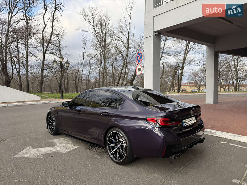 Седан BMW M5 2023 в Одессе