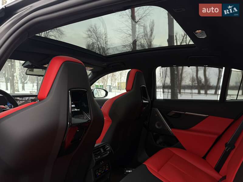 Седан BMW M5 2024 в Киеве