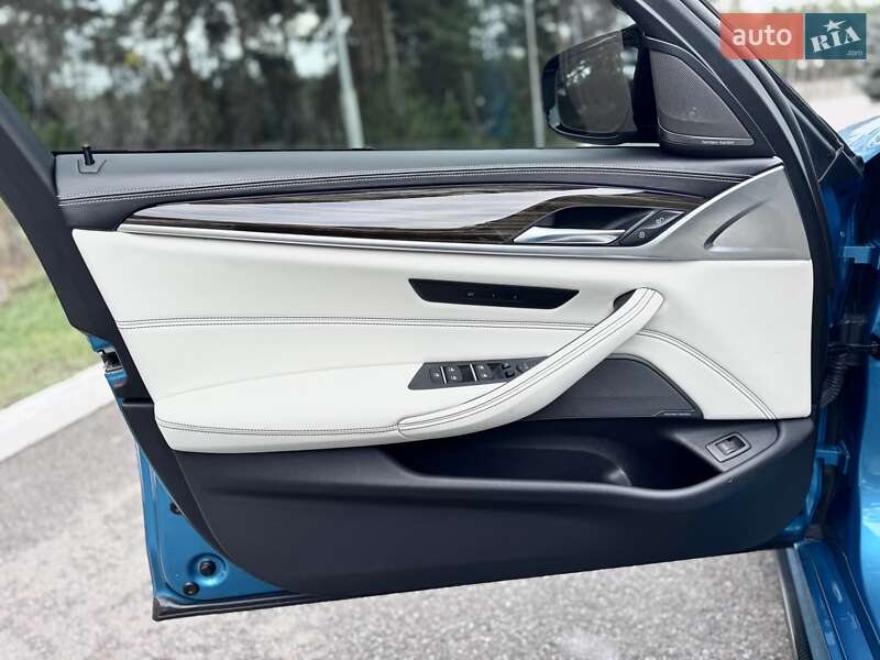 Седан BMW M5 2018 в Днепре фото 31 Седан BMW M5 2018 в Днепре