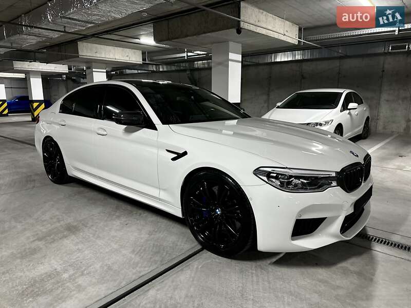 Седан BMW M5 2019 в Днепре