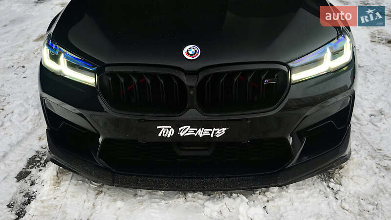 Седан BMW M5 2019 в Львове