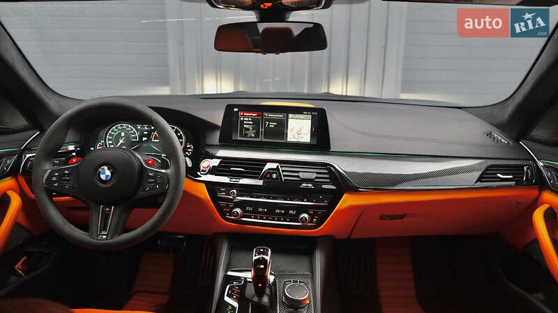 Седан BMW M5 2019 в Львове