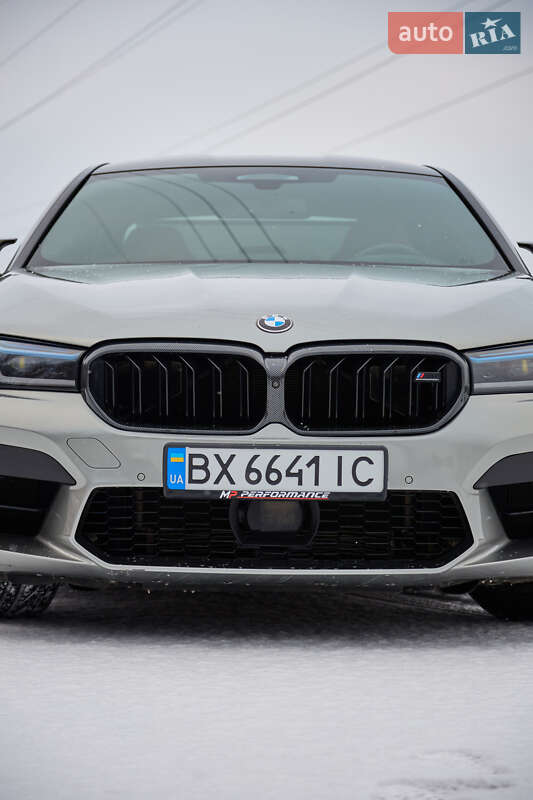 Седан BMW M5 2020 в Полтаве
