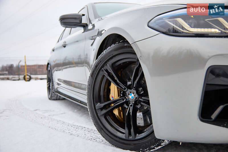 Седан BMW M5 2020 в Полтаве