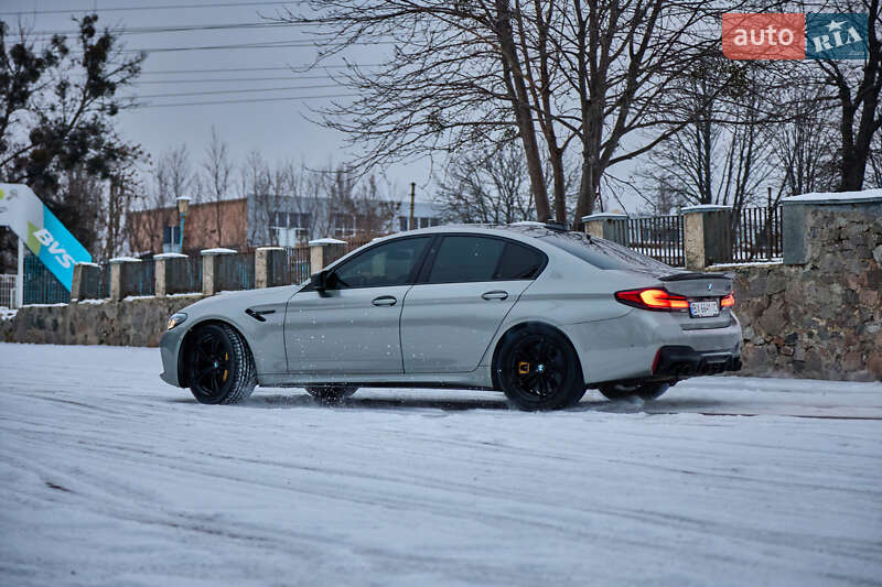 Седан BMW M5 2020 в Полтаве