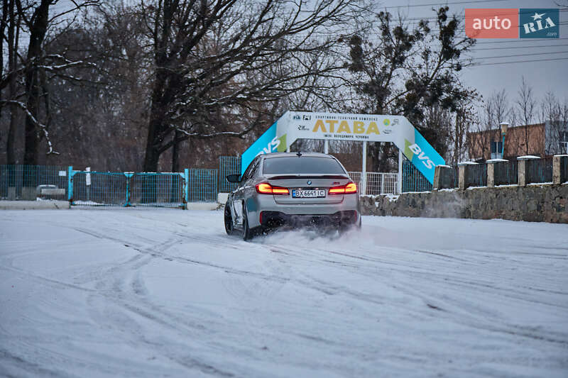 Седан BMW M5 2020 в Полтаве