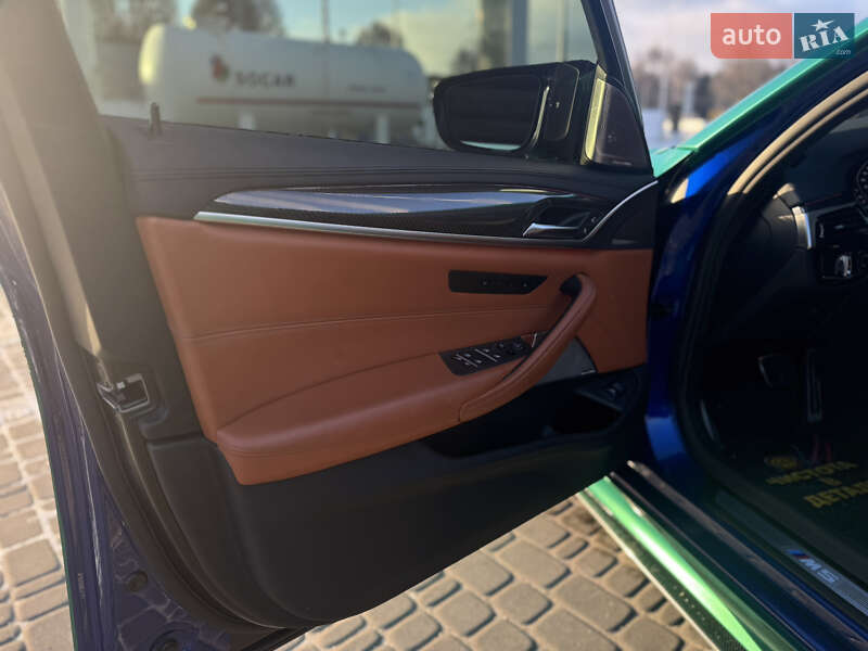 Седан BMW M5 2020 в Днепре