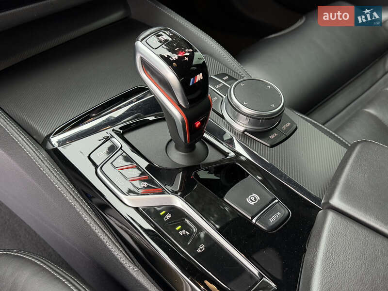 Седан BMW M5 2018 в Одессе