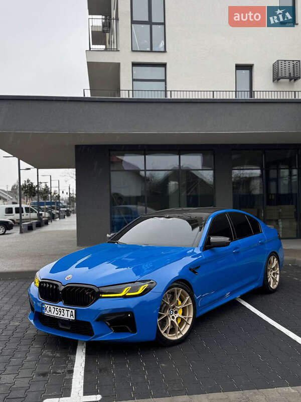 Седан BMW M5 2019 в Киеве