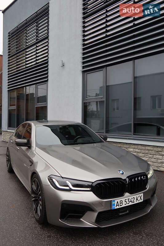 Седан BMW M5 2019 в Виннице