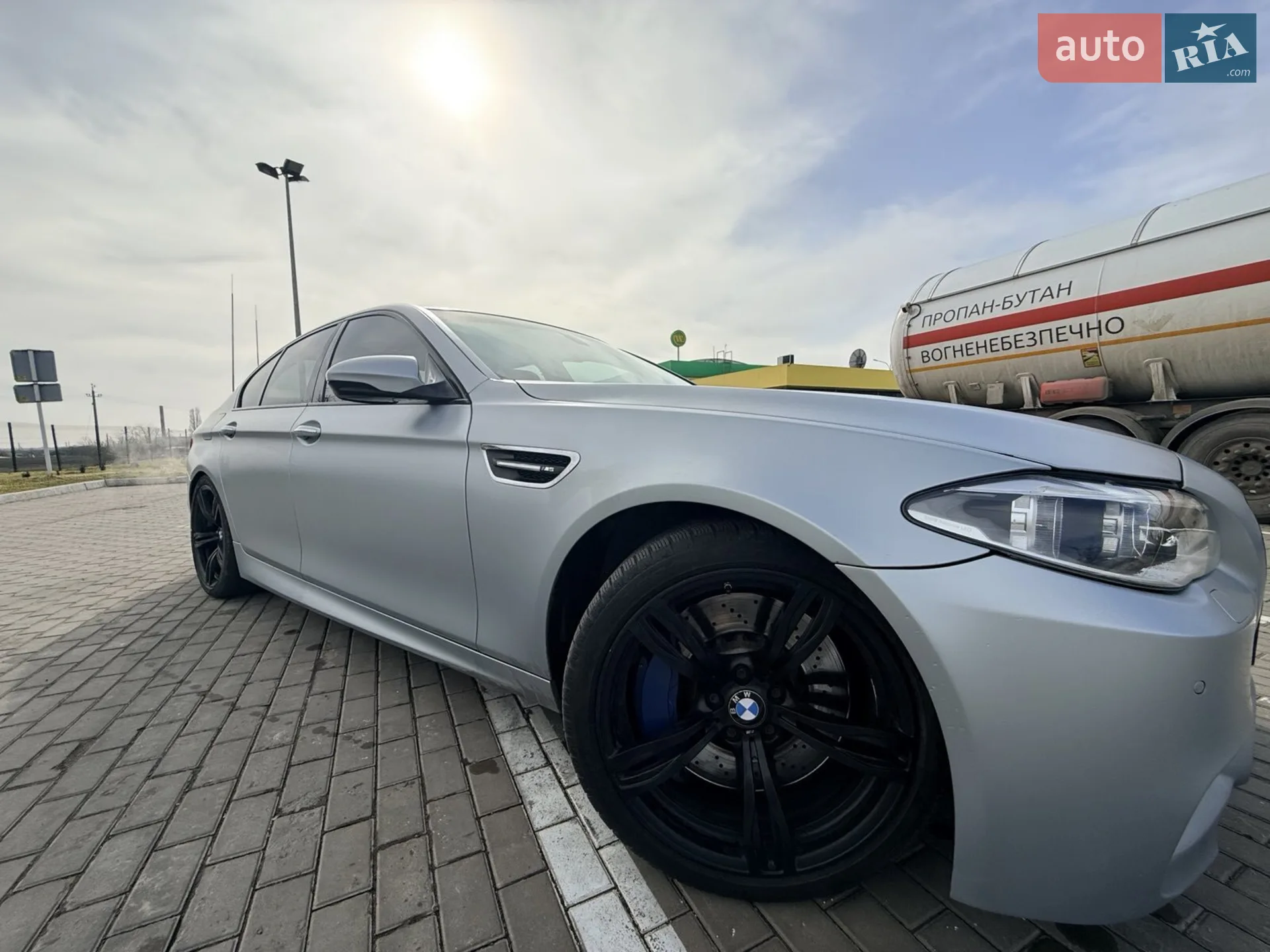 2011 BMW M5 - мініатюра 4