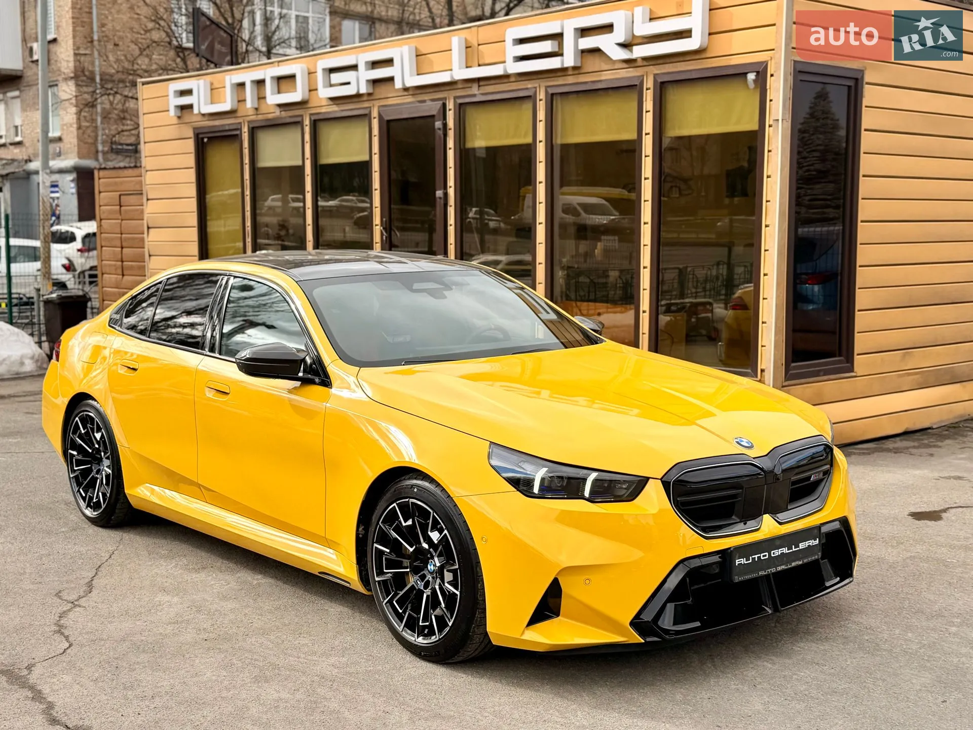 2025 BMW M5 - мініатюра 4