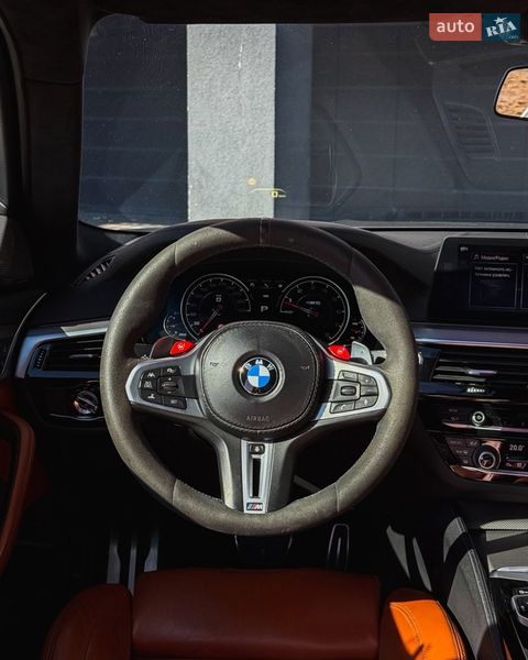 Седан BMW M5 2019 в Киеве