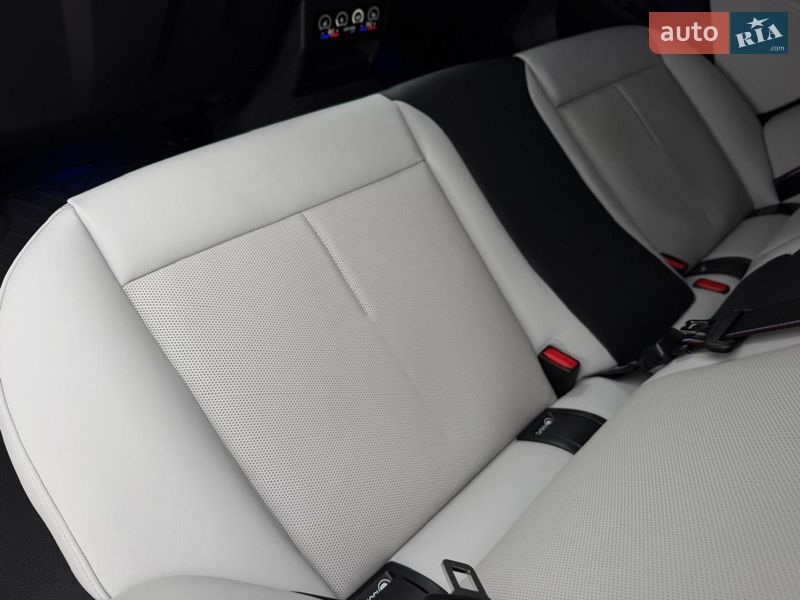 Седан BMW M5 2024 в Києві фото 64 Седан BMW M5 2024 в Києві