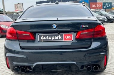 Седан BMW M5 2018 в Львове