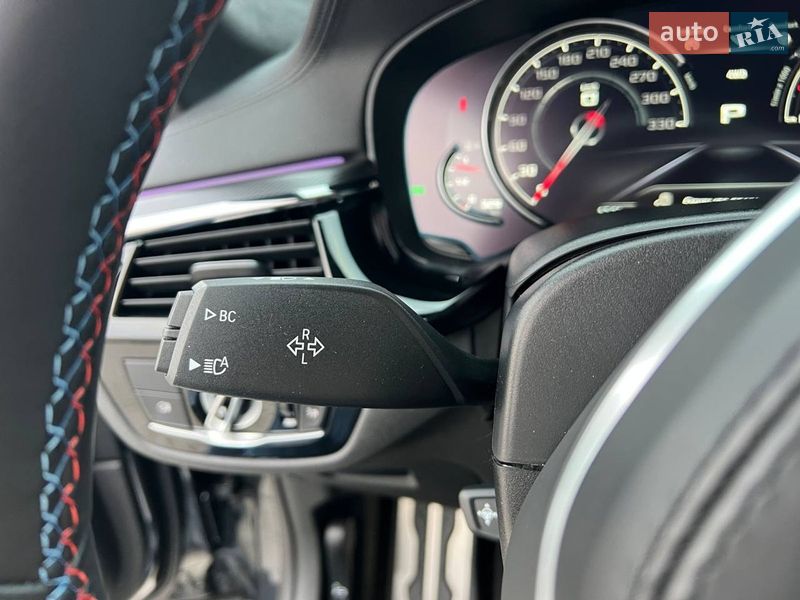 Седан BMW M5 2018 в Львове