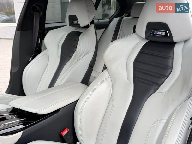 Седан BMW M5 2019 в Хмельницком