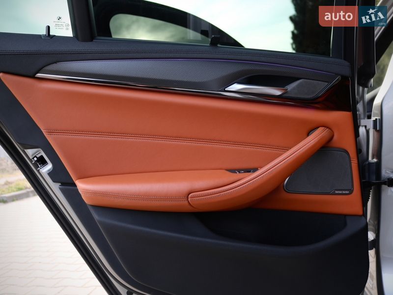 Седан BMW M5 2019 в Одесі