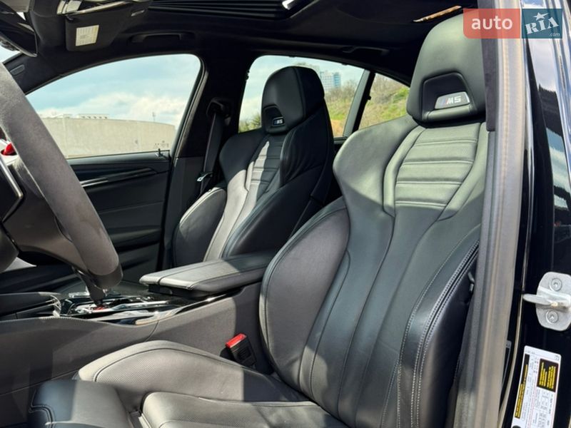 Седан BMW M5 2021 в Одессе