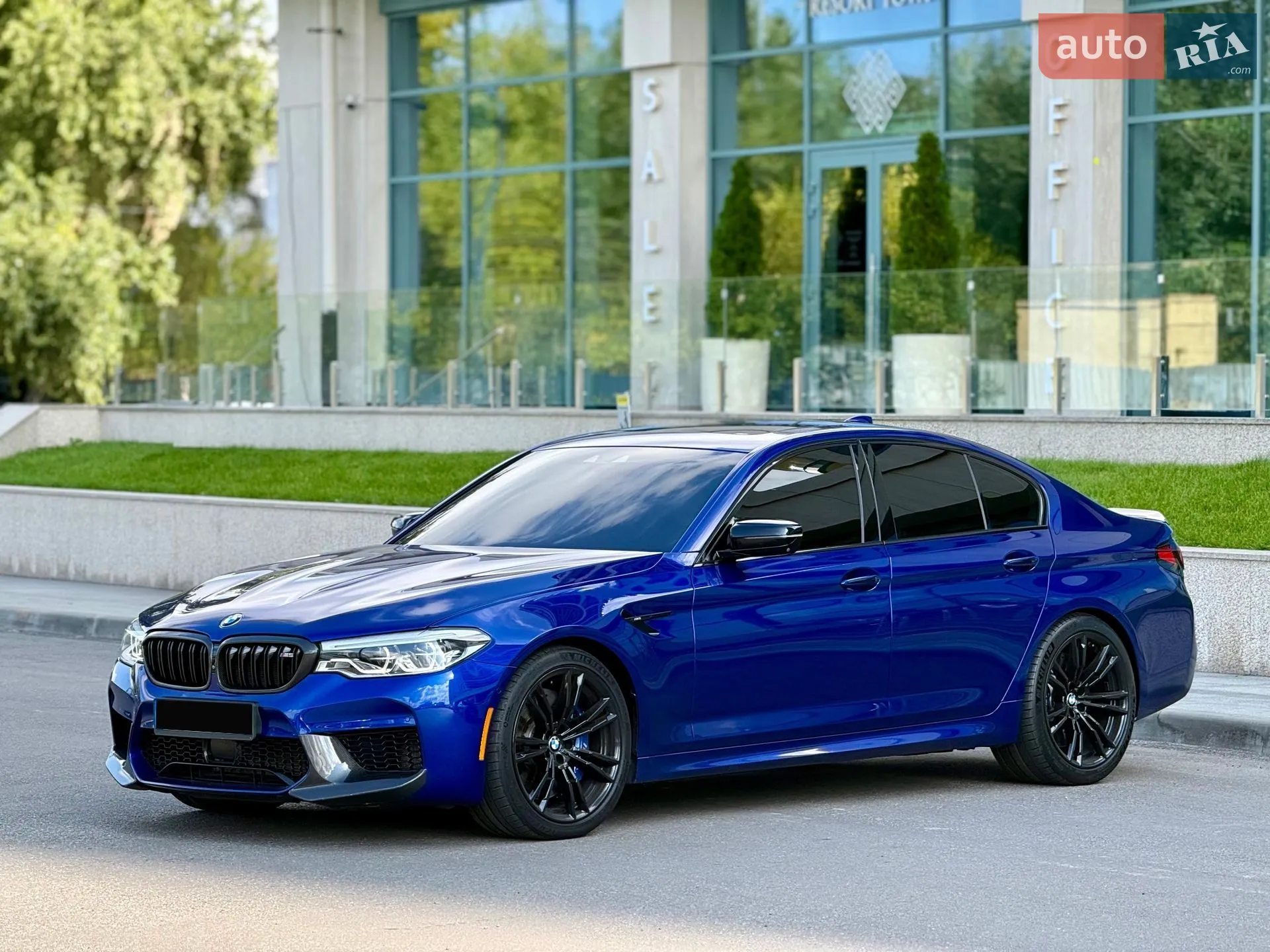 2018 BMW M5 - мініатюра 2