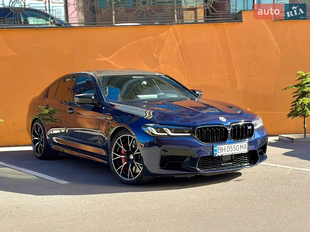 2011 BMW M5 - мініатюра 39