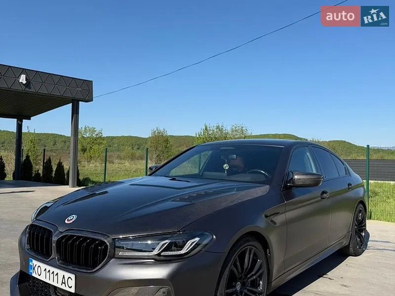 BMW M5 2022