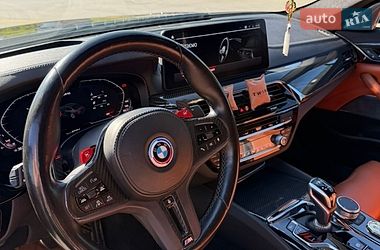 Седан BMW M5 2022 в Тячеве