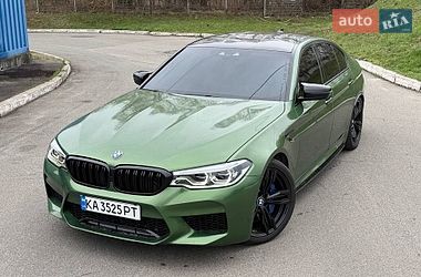 Седан BMW M5 2018 в Киеве