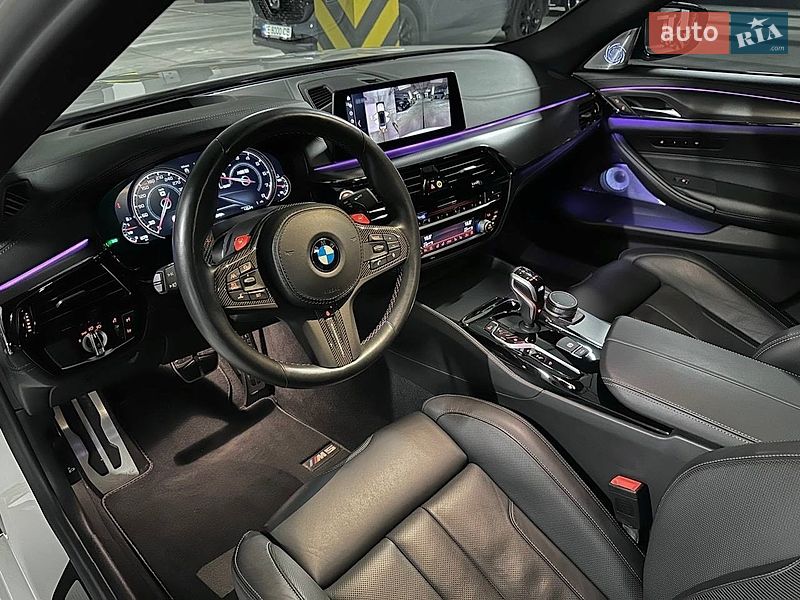 Седан BMW M5 2019 в Киеве