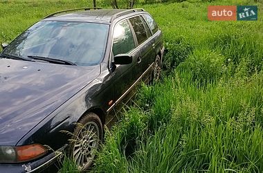 Седан BMW M5 2000 в Славянске