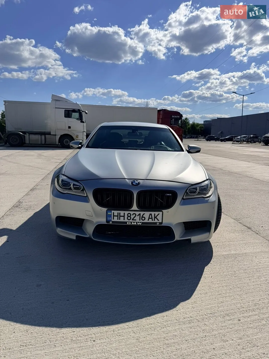 2011 BMW M5 - мініатюра 27